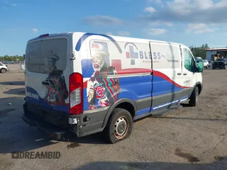 2019 Ford Transit Passenger XL z VIN 1FBZX2YM2KKA81620, wystawiony jako IAAI lot #41419895 z przebiegiem 189 196 mil mil oraz . Historia ofert i sprzedaży dostępna na DreamBid. Obrazek 4.
