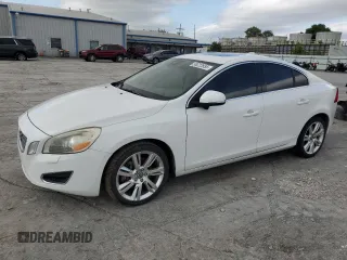 2013 Volvo S60 T5 with VIN YV1612FH8D2188867, listed as a Copart auction lot 58222855 with 140,926 mi miles and Clean title. Bid and sale history available at DreamBid. Image 1.