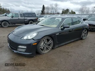 2011 Porsche Panamera S with VIN WP0AB2A78BL061605, listed as a Copart auction lot 67560414 with 218,307 mi miles and Clean Title. Bid and sale history available at DreamBid. Image 1.