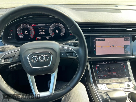 2019 Audi Q8 Premium Plus z VIN WA1EVAF10KD010837, wystawiony jako Copart lot #57176455 z przebiegiem 129 283 mil mil oraz Tytuł czysty. Historia ofert i sprzedaży dostępna na DreamBid. Obrazek 7.