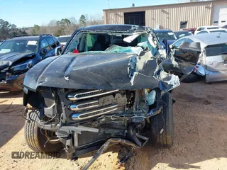 2018 GMC Canyon 2WD SLT with VIN 1GTG5DEN6J1231749, listed as a IAAI auction lot 41423089 with 1 mi miles. Bid and sale history available at carsss.com. Image 12.