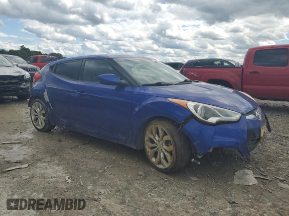 2013 Hyundai Veloster w/Gray Int with VIN KMHTC6AD5DU102803, listed as a Copart auction lot 58628935 with 129,616 mi miles and Salvage title. Bid and sale history available at DreamBid. Image 4.