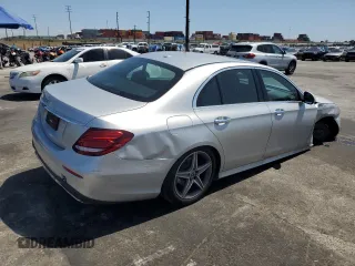 2020 Mercedes-Benz E 350 with VIN WDDZF8DB5LA710497, listed as a Copart auction lot 51329925 with 41,490 mi miles and Salvage Title. Bid and sale history available at DreamBid. Image 3.