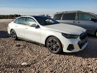 2024 BMW 5 Series 540i xDrive with VIN WBA63FJ02RCR69813, listed as a Copart auction lot 86380164 with 94 mi miles and Salvage Title. Bid and sale history available at carsss.com. Image 4.