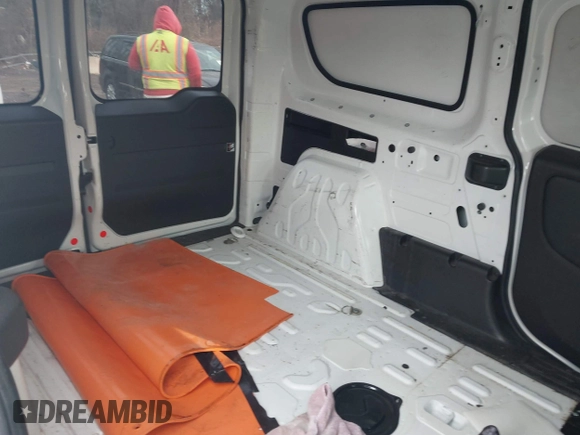 2018 Ram ProMaster City Cargo Van Tradesman with VIN ZFBERFAB7J6L67879, listed as a IAAI auction lot 41786319 with 216,967 mi miles. Bid and sale history available at carsss.com. Image 8.