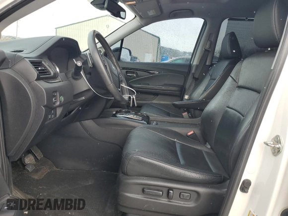 2018 Honda Pilot Touring z VIN 5FNYF6H99JB028034, wystawiony jako Copart lot #45143085 z przebiegiem 70 060 mil mil oraz Szkoda całkowita • Salvage title. Historia ofert i sprzedaży dostępna na DreamBid. Obrazek 7.