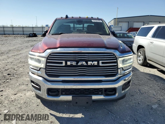 2021 Ram 2500 Laramie z VIN 3C6UR5FL4MG631655, wystawiony jako Copart lot #52765795 z przebiegiem 142 486 mil mil oraz Szkoda całkowita • Salvage title. Historia ofert i sprzedaży dostępna na DreamBid. Obrazek 5.