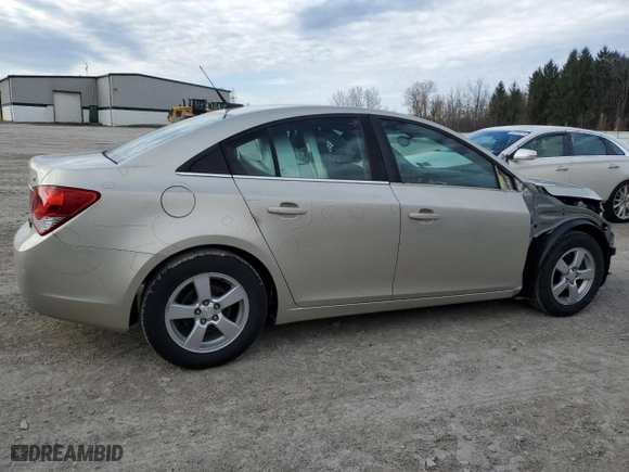 2014 Chevrolet Cruze 1LT with VIN 1G1PC5SB3E7441663, listed as a Copart auction lot 53157435 with 49,667 mi miles and Salvage Title. Bid and sale history available at carsss.com. Image 3.