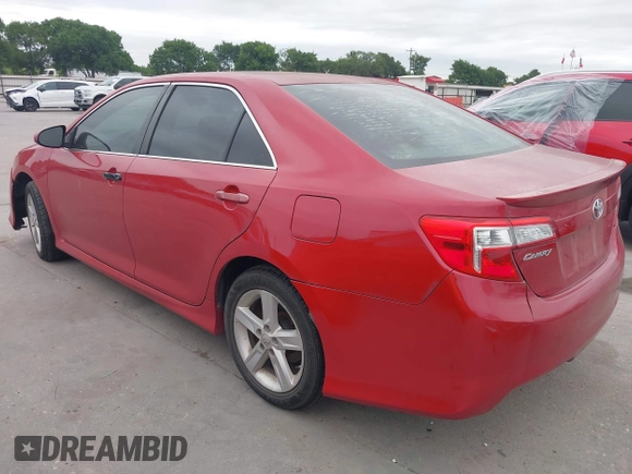 2013 Toyota Camry L with VIN 4T1BF1FK1DU662864, listed as a IAAI auction lot 42035529 with 235,460 mi miles. Bid and sale history available at carsss.com. Image 3.