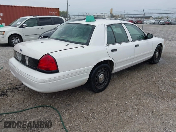 2008 Ford Police Interceptor с VIN 2FAHP71V48X155882, выставлен на аукционе IAAI как лот 41929332 с пробегом Не указан миль и . История ставок и продаж доступна на DreamBid. Изображение 4.