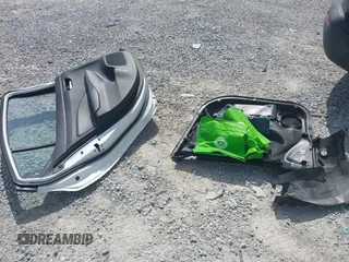 2020 Nissan Versa S z VIN 3N1CN8DV4LL864966, wystawiony jako IAAI lot #42260836 z przebiegiem Nie podano mil oraz . Historia ofert i sprzedaży dostępna na DreamBid. Obrazek 12.