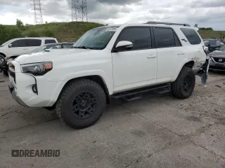 2021 Toyota 4Runner TRD Off Road Premium with VIN JTERU5JR1M5943301, listed as a Copart auction lot 58061995 with 44,834 mi miles and Salvage title. Bid and sale history available at DreamBid. Image 1.