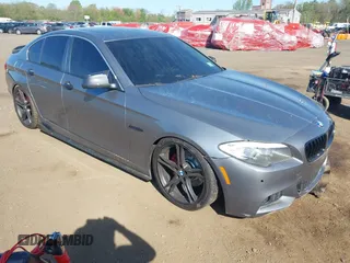 2011 BMW 5 Series 528i with VIN WBAFR1C51BC740751, listed as a IAAI auction lot 42143205 with 187,607 mi miles and . Bid and sale history available at carsss.com. Image 1.