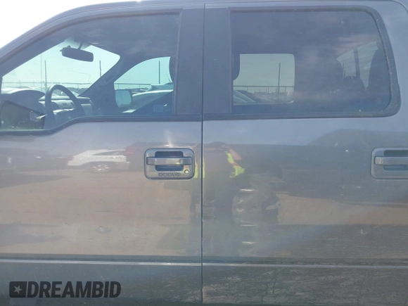 2013 Ford F-150 XL with VIN 1FTFW1CF4DFD81627, listed as a IAAI auction lot 42020224 with 126,988 mi miles and . Bid and sale history available at carsss.com. Image 14.