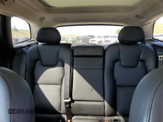 2019 Volvo XC60 Momentum with VIN LYV102RK4KB191805, listed as a Copart auction lot 62419245 with 63,301 mi miles and Salvage title. Bid and sale history available at DreamBid. Image 10.