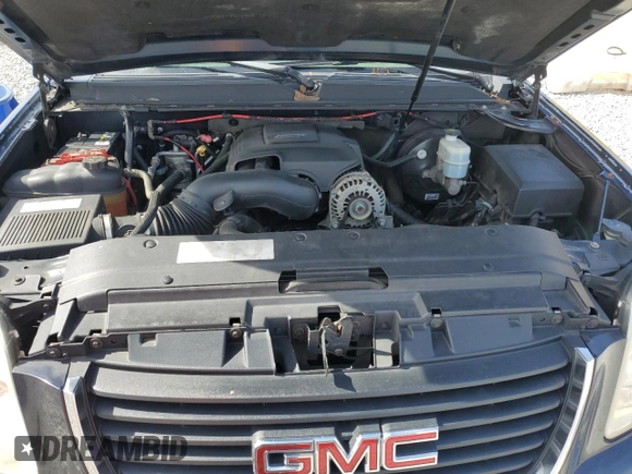 2007 GMC Yukon XL SLT with VIN 1GKFC16097J305052, listed as a Copart auction lot 45855725 with 211,610 mi miles and Salvage Title. Bid and sale history available at carsss.com. Image 12.