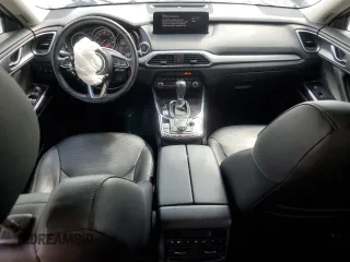2023 Mazda CX-9 Touring z VIN JM3TCBCY6P0647537, wystawiony jako Copart lot #51578145 z przebiegiem 51 316 mil mil oraz Nie do naprawy • Non repairable. Historia ofert i sprzedaży dostępna na DreamBid. Obrazek 8.