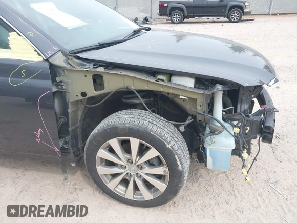 2011 Toyota Avalon with VIN 4T1BK3DB8BU392152, listed as a IAAI auction lot 41991123 with 147,297 mi miles and . Bid and sale history available at carsss.com. Image 18.