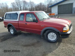 1998 Ford Ranger XL with VIN 1FTZR15U6WTA37267, listed as a Copart auction lot 53131745 with 98,790 mi miles and Clean Title. Bid and sale history available at DreamBid. Image 4.