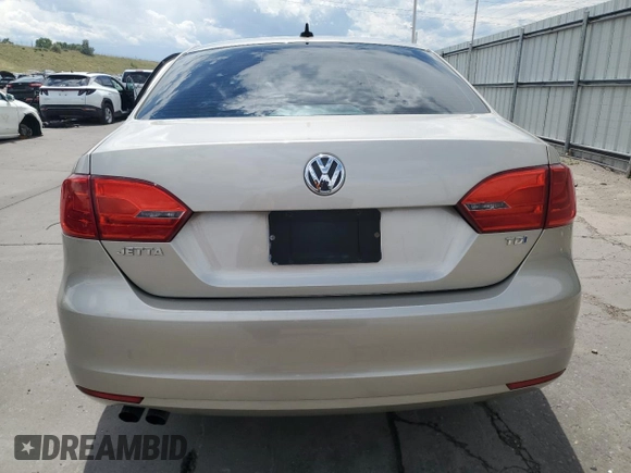 2013 Volkswagen Jetta TDI w/Premium/Nav с VIN 3VWLL7AJXDM200789, выставлен на аукционе Copart как лот 63700385 с пробегом 137 369 миль миль и Списание • Salvage title. История ставок и продаж доступна на DreamBid. Изображение 6.
