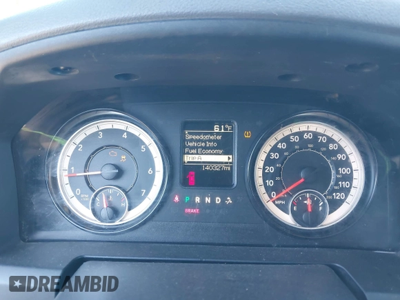 2016 Ram 1500 Express z VIN 1C6RR6KG8GS389924, wystawiony jako IAAI lot #40887357 z przebiegiem 140 327 mil mil oraz . Historia ofert i sprzedaży dostępna na DreamBid. Obrazek 7.