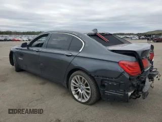 2012 BMW 7 Series 750Li xDrive с VIN WBAKC8C58CC437282, выставлен на аукционе Copart как лот 53988995 с пробегом 68 003 миль миль и На запчасти • Non repairable. История ставок и продаж доступна на DreamBid. Изображение 2.