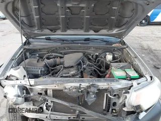 2015 Toyota Tacoma with VIN 5TFUX4EN5FX030586, listed as a IAAI auction lot 41034603 with 153,923 mi miles and . Bid and sale history available at DreamBid. Image 10.