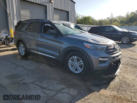 2022 Ford Explorer XLT with VIN 1FMSK7DH4NGB35505, listed as a Copart auction lot 51977355 with 38,009 mi miles and Non Repairable. Bid and sale history available at carsss.com. Image 4.