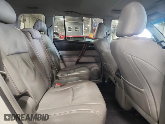 2011 Toyota Highlander Limited with VIN 5TDDK3EH5BS071335, listed as a Copart auction lot 59509395 with 195,068 mi miles and Salvage title. Bid and sale history available at DreamBid. Image 11.