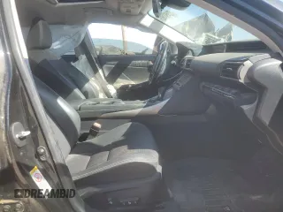 2017 Lexus IS 200t z VIN JTHBA1D24H5045236, wystawiony jako Copart lot #52463165 z przebiegiem 80 430 mil mil oraz Szkoda całkowita • Salvage title. Historia ofert i sprzedaży dostępna na DreamBid. Obrazek 7.