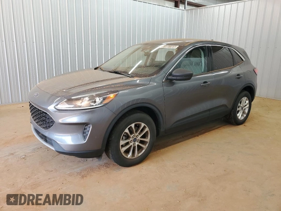2022 Ford Escape SE with VIN 1FMCU9G66NUA73563, listed as a Copart auction lot 61997355 with 59,077 mi miles and Clean title. Bid and sale history available at DreamBid. Image 1.