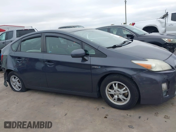 2010 Toyota Prius II with VIN JTDKN3DU4A0129837, listed as a IAAI auction lot 41593439 with 330,081 mi miles. Bid and sale history available at carsss.com. Image 14.