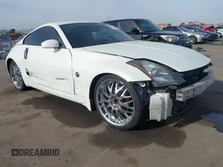 2004 Nissan 350Z Touring with VIN JN1AZ34D14M102966, listed as a IAAI auction lot 41921270 with 182,633 mi miles. Bid and sale history available at carsss.com. Image 1.