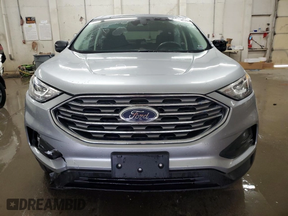2020 Ford Edge SE z VIN 2FMPK4G9XLBA07766, wystawiony jako Copart lot #56852365 z przebiegiem 151 664 mil mil oraz Szkoda całkowita • Salvage title. Historia ofert i sprzedaży dostępna na DreamBid. Obrazek 5.