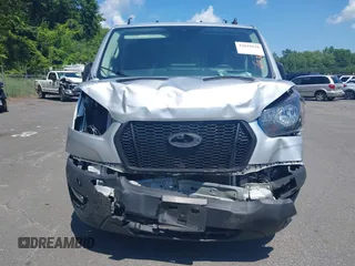 2023 Ford Transit с VIN 1FTYE2Y81PKA15972, выставлен на аукционе IAAI как лот 42692830 с пробегом 51 232 миль миль и . История ставок и продаж доступна на DreamBid. Изображение 13.