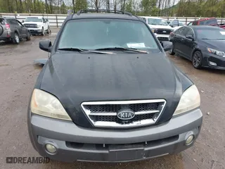2003 Kia Sorento LX with VIN KNDJD733535047202, listed as a IAAI auction lot 42016917 with 130,050 mi miles. Bid and sale history available at carsss.com. Image 6.