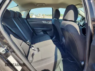 2019 Kia Forte LXS z VIN 3KPF24AD1KE049893, wystawiony jako Copart lot #63523145 z przebiegiem 86 478 mil mil oraz Szkoda całkowita • Salvage title. Historia ofert i sprzedaży dostępna na DreamBid. Obrazek 10.