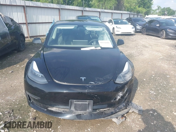 2023 Tesla Model 3 z VIN 5YJ3E1EAXPF639326, wystawiony jako IAAI lot #42132181 z przebiegiem 51 808 mil mil oraz . Historia ofert i sprzedaży dostępna na DreamBid. Obrazek 11.