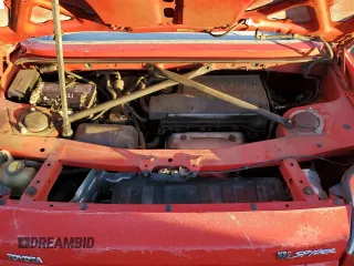 2002 Toyota MR2 z VIN JTDFR320X20050275, wystawiony jako Copart lot #78687794 z przebiegiem 183 243 mil mil oraz Szkoda całkowita • Salvage title. Historia ofert i sprzedaży dostępna na DreamBid. Obrazek 11.
