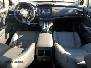 2021 Honda Clarity Plug-In Hybrid Touring with VIN JHMZC5F34MC001992, listed as a Copart auction lot 73437914 with 33,745 mi miles and Salvage Title. Bid and sale history available at carsss.com. Image 8.