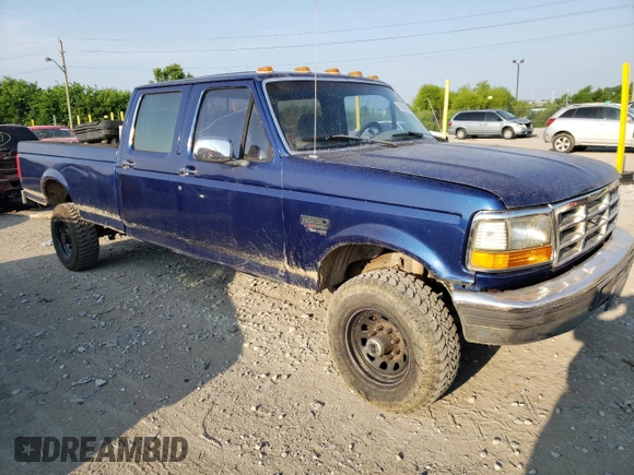 1997 Ford F-350 with VIN 1FTJW36F0VEC59307, listed as a Copart auction lot 62430515 with 199,894 mi miles and Salvage title. Bid and sale history available at DreamBid. Image 4.