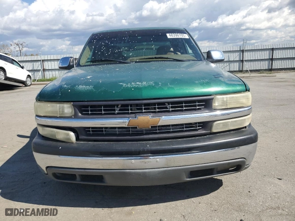 1999 Chevrolet Silverado 1500 LS with VIN 2GCEC19T5X1172300, listed as a Copart auction lot 48390105 with 225,713 mi miles and Salvage Title. Bid and sale history available at carsss.com. Image 5.