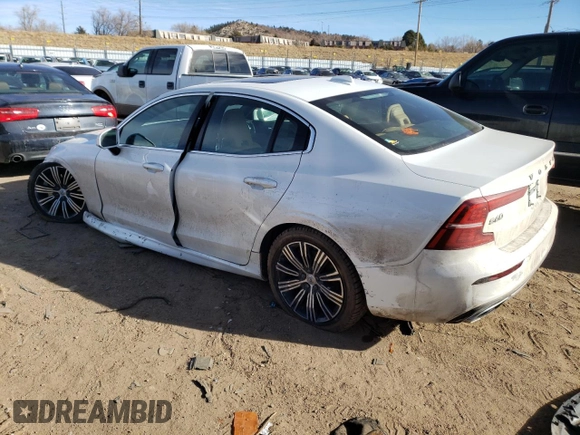 2019 Volvo S60 Inscription with VIN 7JRA22TL6KG012634, listed as a Copart auction lot 39152904 with 46,300 mi miles. Bid and sale history available at carsss.com. Image 2.
