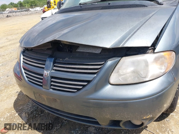 2005 Dodge Caravan SXT с VIN 2D4GP44L15R546084, выставлен на аукционе IAAI как лот 42286166 с пробегом 252 631 миль миль и . История ставок и продаж доступна на DreamBid. Изображение 6.