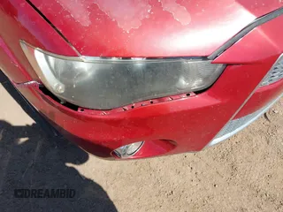 2012 Mitsubishi Outlander SE z VIN JA4AS3AW7CU001477, wystawiony jako IAAI lot #41863829 z przebiegiem 227 048 mil mil oraz . Historia ofert i sprzedaży dostępna na DreamBid. Obrazek 6.