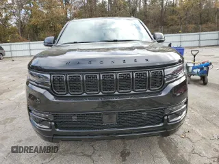 2024 Jeep Wagoneer Series II with VIN 1C4SJSBP7RS163001, listed as a Copart auction lot 83908564 with 1,095 mi miles and Salvage title. Bid and sale history available at DreamBid. Image 5.