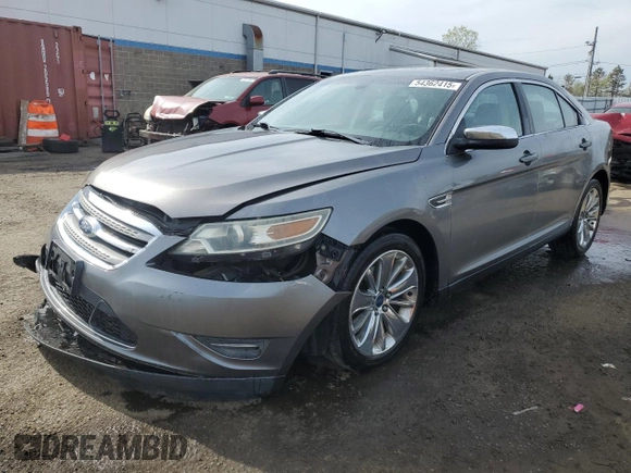 2011 Ford Taurus Limited z VIN 1FAHP2FW0BG179663, wystawiony jako Copart lot #54362415 z przebiegiem 158 449 mil mil oraz Szkoda całkowita • Salvage title. Historia ofert i sprzedaży dostępna na DreamBid. Obrazek 1.