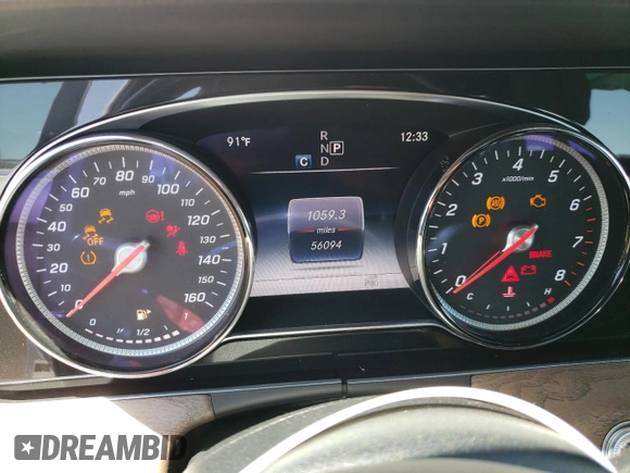 2017 Mercedes-Benz E-Class E 400 Luxury with VIN WDDZH6GB2HA154702, listed as a Copart auction lot 61895014 with 56,094 mi miles and Salvage Title. Bid and sale history available at carsss.com. Image 9.