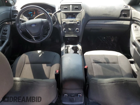 2019 Ford Police Interceptor Utility z VIN 1FM5K8AR8KGB23482, wystawiony jako Copart lot #69660284 z przebiegiem 33 397 mil mil oraz Szkoda całkowita • Salvage title. Historia ofert i sprzedaży dostępna na DreamBid. Obrazek 8.