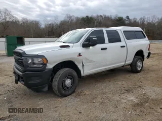 2024 Ram 2500 Tradesman z VIN 3C6UR5CL2RG368092, wystawiony jako Copart lot #47011285 z przebiegiem 7 102 mil mil oraz Szkoda całkowita • Salvage title. Historia ofert i sprzedaży dostępna na DreamBid. Obrazek 1.